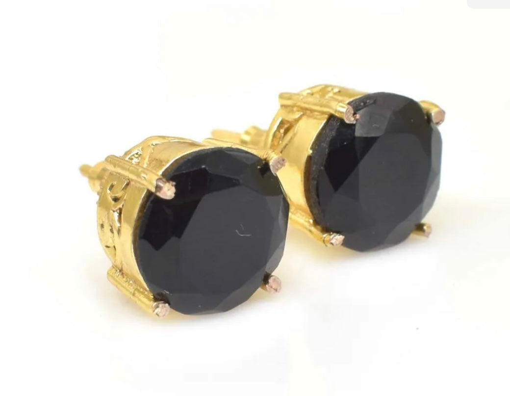 Faceted Garnet Quartz or Black Onyx Stud Earrings – 24k Gold Filled