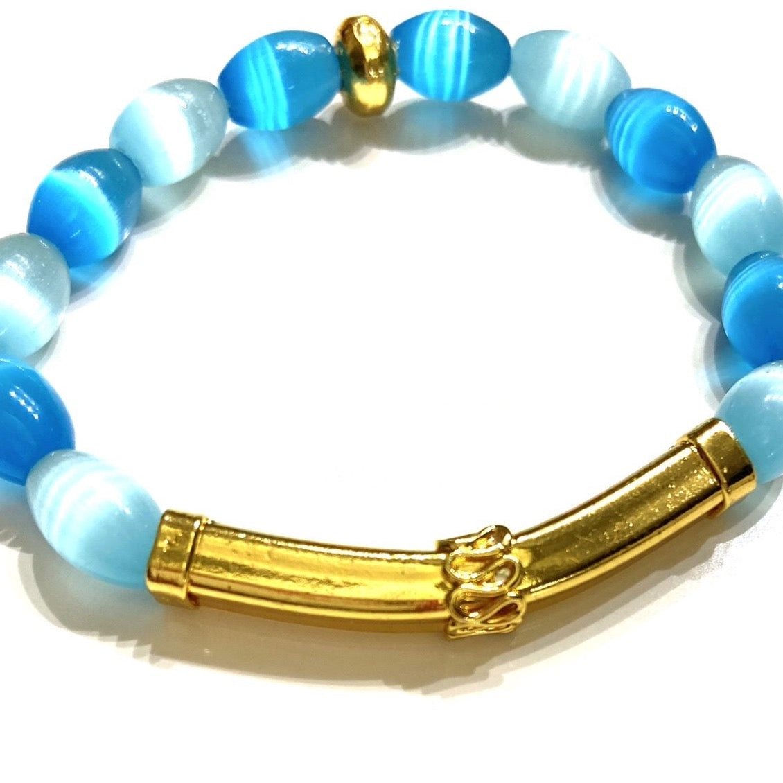 Capri Sky Blue Mexican Fire Opal & Gold Vermeil Bali Bracelet | One-of-a-Kind